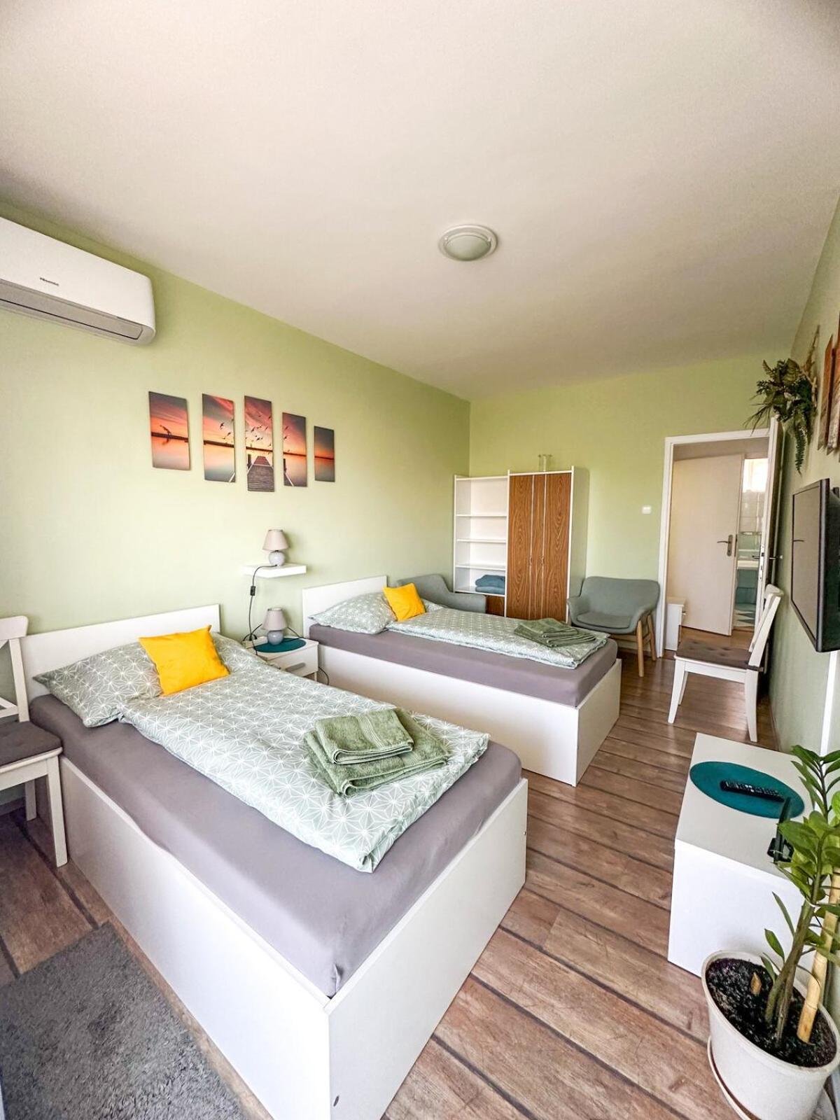 Aloe Apartman 쇼프론 외부 사진